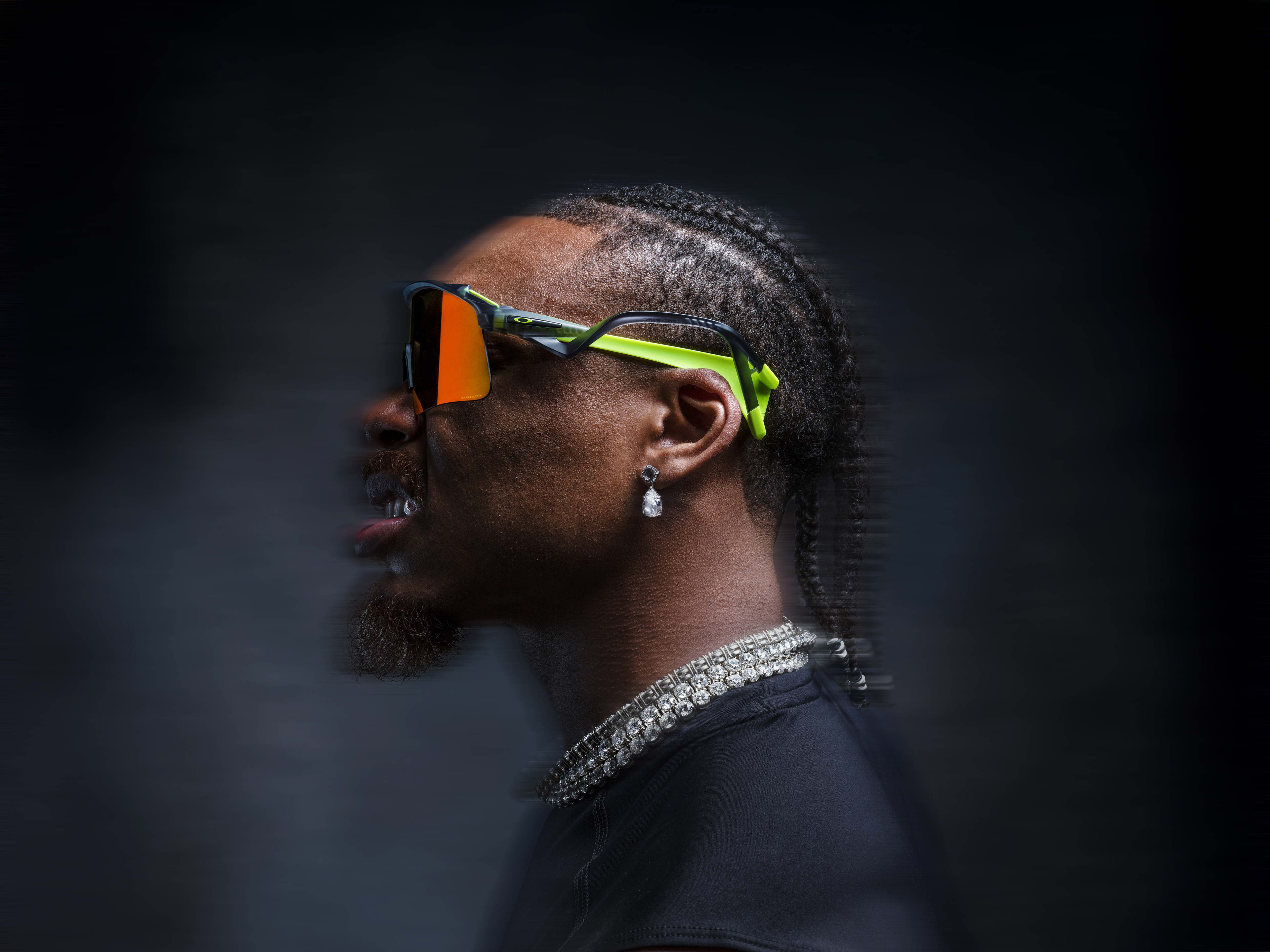 OAKLEY® REDEFINES RETENTION WITH THE INTRODUCTION OF  OAKLEY HYPERGRIP™ TECHNOLOGY