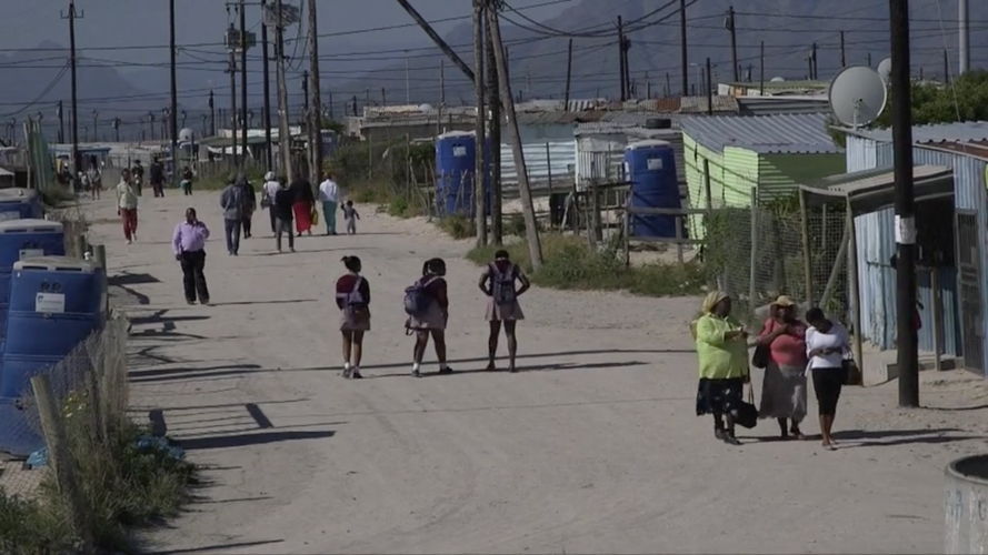 4 x 7 - Een toekomst in de townships - (c) De Chinezen