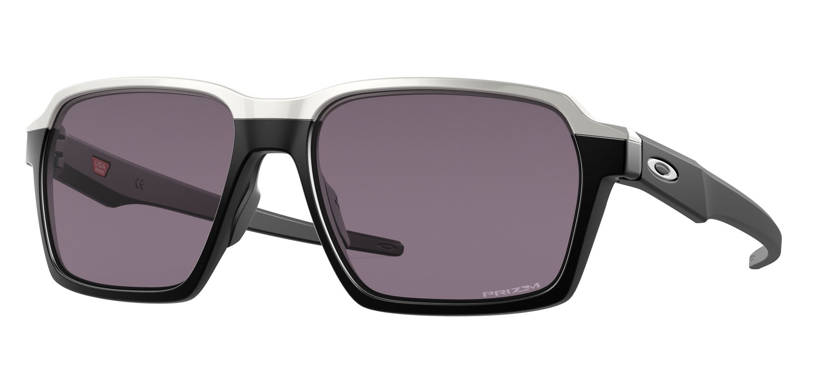 OAKLEY®’S PARLAY HAR MODERN ESTETIK MED BLANDAT MATERIAL