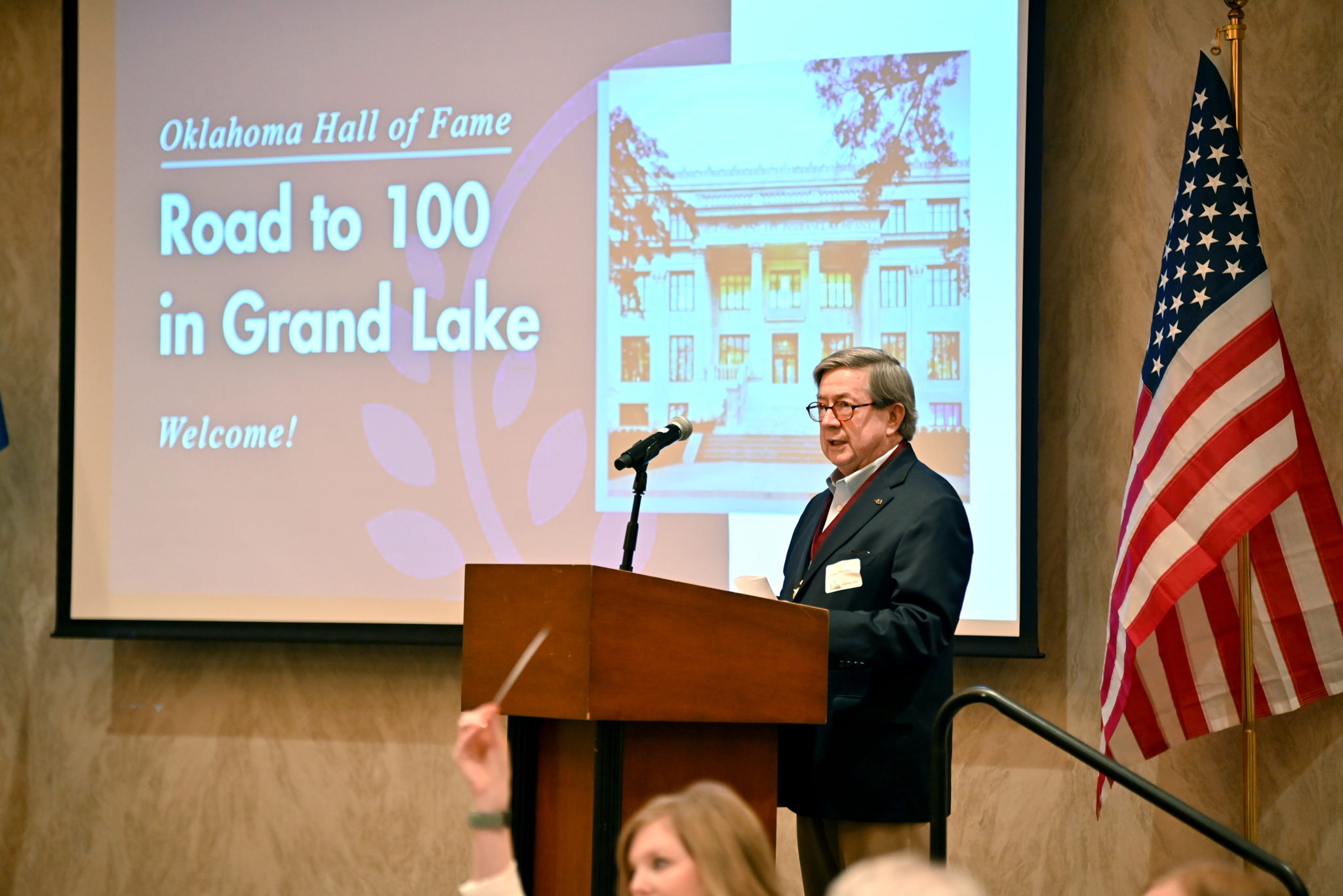 Drew Edmondson welcomes guests to the Oklahoma Hall of Fame Road to 100 Luncheon at Shangri-La Resort.