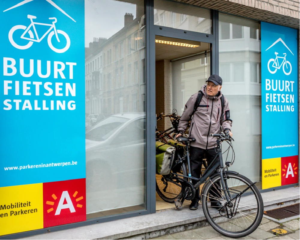 Illustratieve foto van een buurtfietsenstalling © Walter Saenen