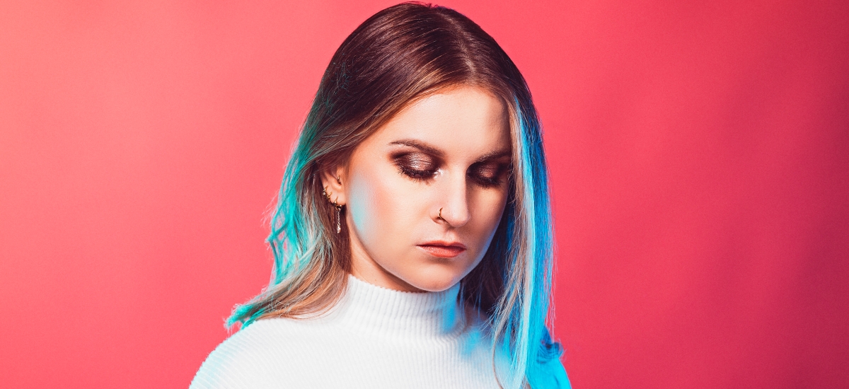 CHLOE GUERIN, UN PREMIER ALBUM INTIME ET ASSURÉMENT FÉERIQUE.