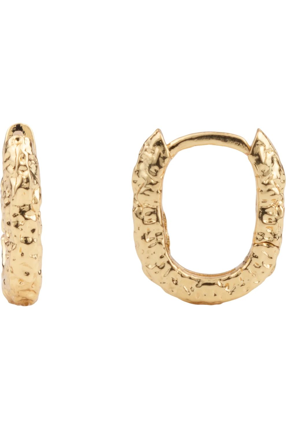 Juttu_FW23_A New Day_Earr Antique Huggie Earrings_JUTTU_€25 Juttu_FW23_A New Day_Earr Antique Huggie Earrings_JUTTU_€25
