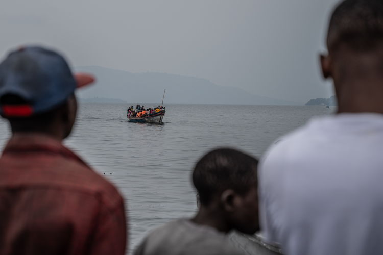 People living in camps, like Nzulo camp, are fleeing to Goma as fightings take place some kilometers away. Copyright: Moses Sawasawa