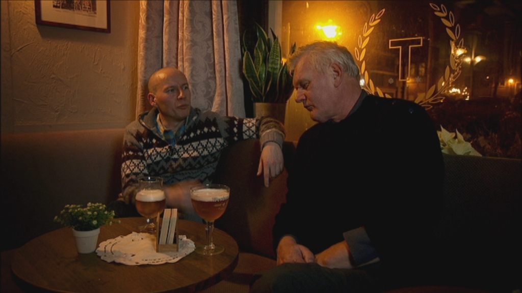 Wilde keuken aflevering 1 - Bier  - Sven en Wouter op café - (c) VRT - NTR
