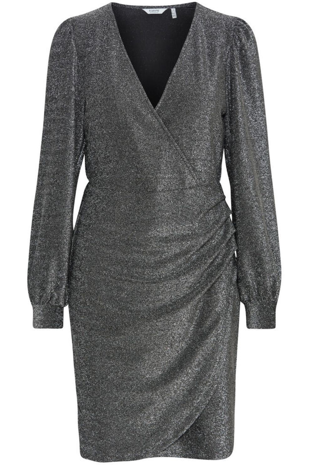 Juttu_FW23_B.Young_Jurk Tacha_JUTTU_€59,95