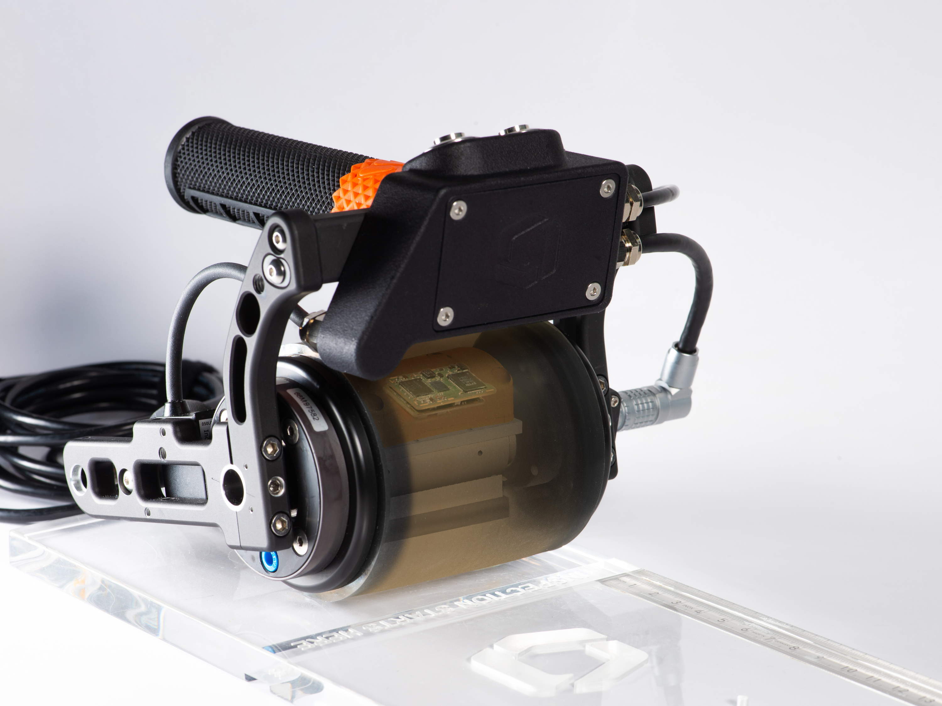 Baker Hughes Waygate Technologies bringt Krautkrämer RotoArray comPAct für industrielle Inspektion auf den Markt