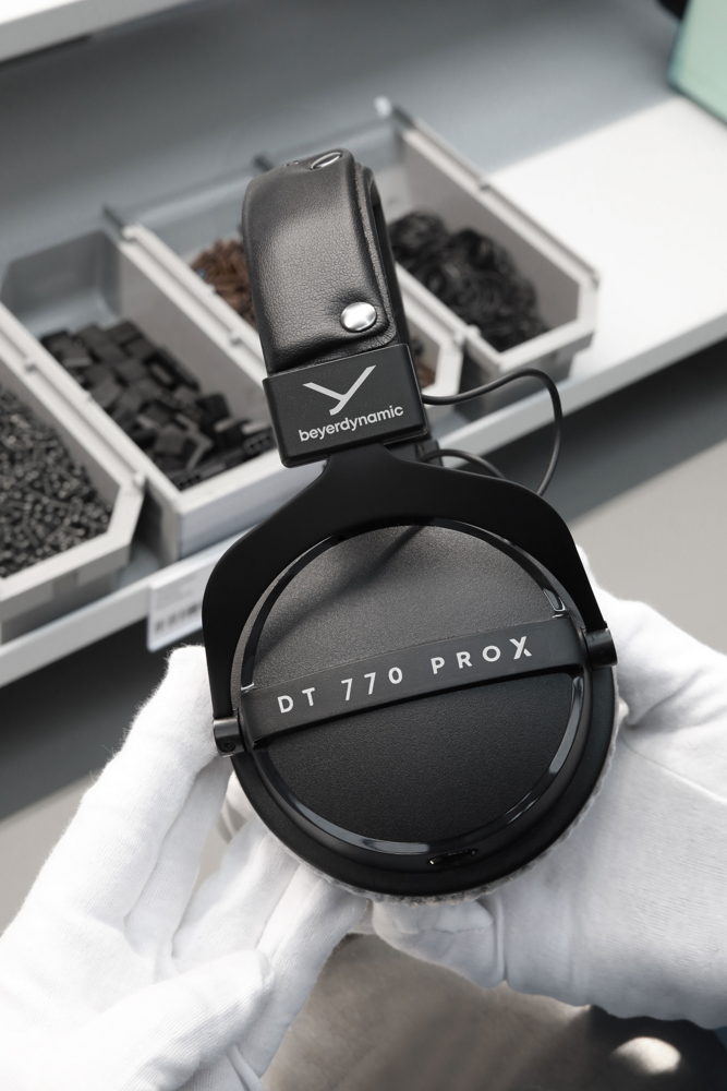 PIC DT770PRO X Handmade Germany V4