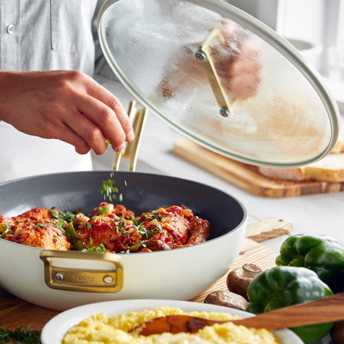 GreenPan™ Stanley Tucci™ Ceramic Nonstick 33cm Stanley Pan with Lid, Carrara White €235,00 GreenPan™ Stanley Tucci™ Ceramic Nonstick 33cm Stanley Pan with Lid, Carrara White €235,00