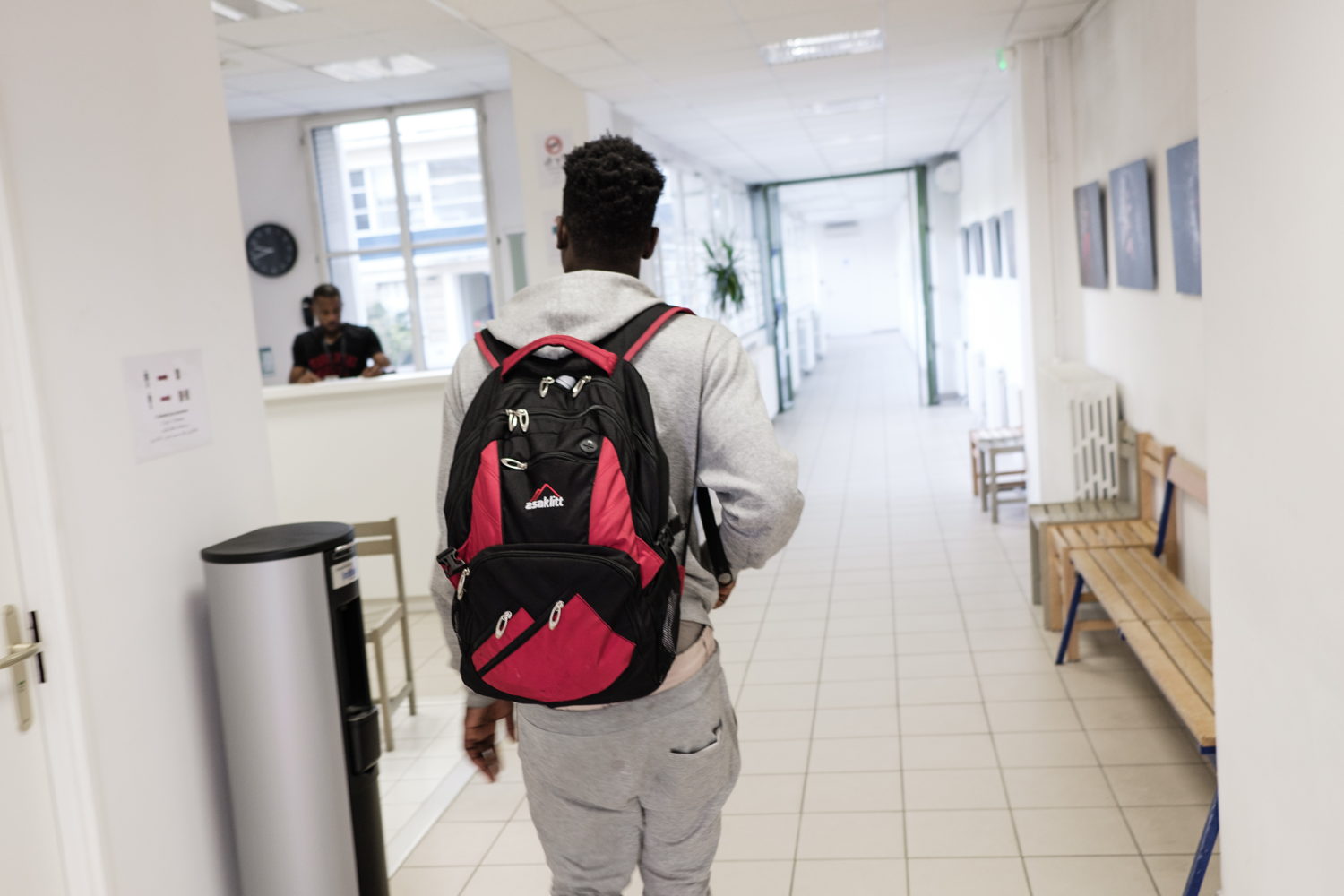 17 September, 2018. At the entrance to the Pantin centre, a young person must register for their appointment. Credit Augustin Le Gall