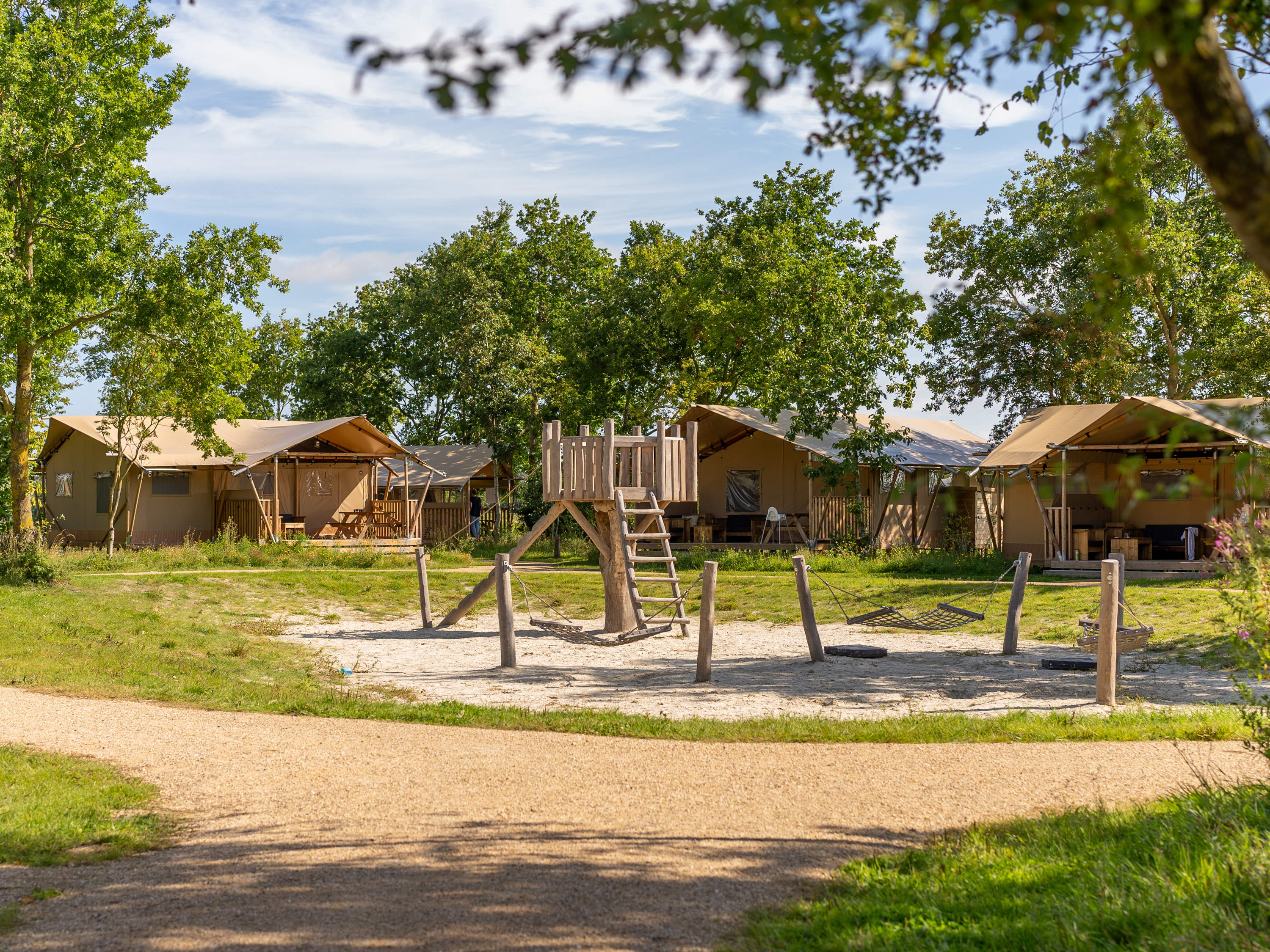 Populariteit glamping blijft groeien: luxe kamperen midden in de natuur