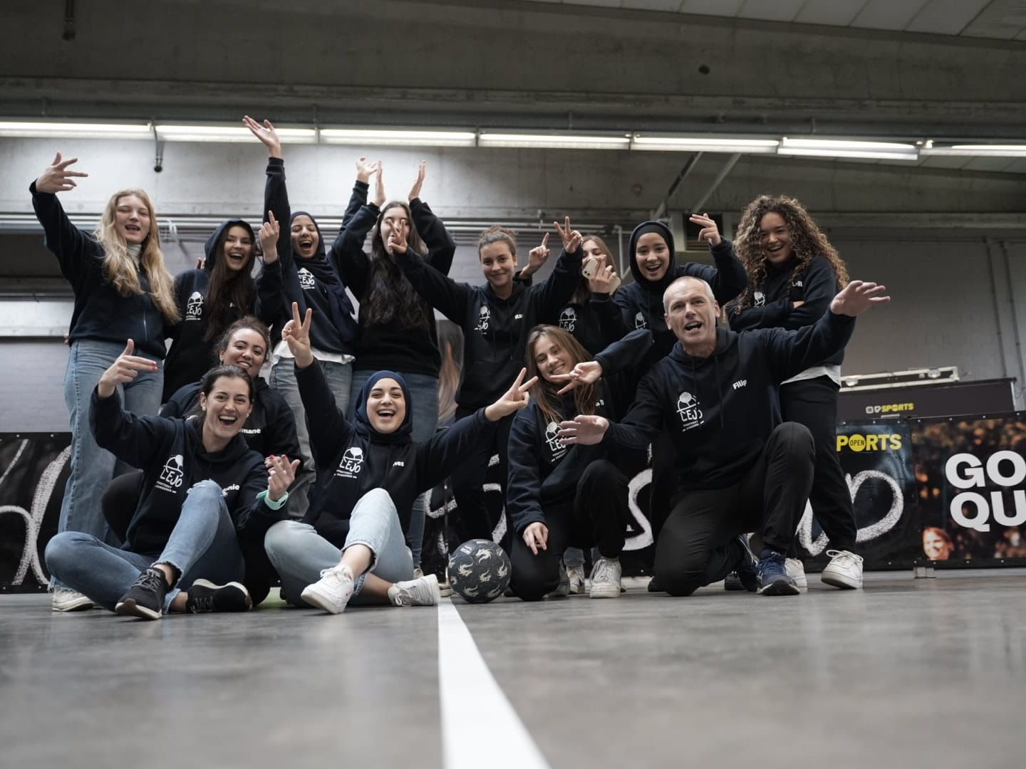 Finalisten van eerste straatvoetbaltoernooi voor meisjes in Ronse bekend