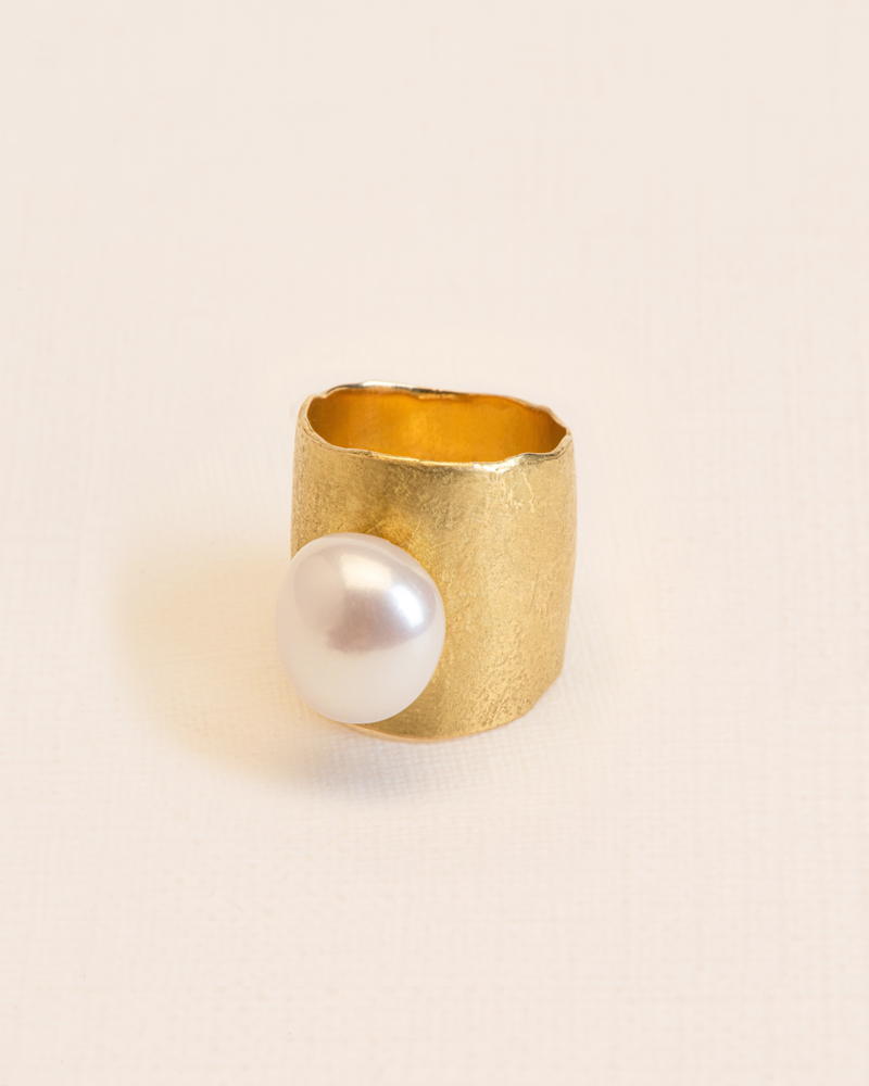 Les Eternelles ring - €2680