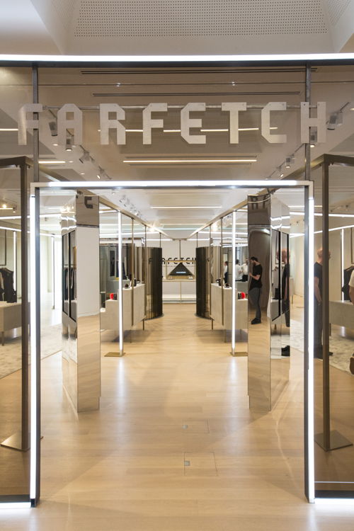 FarfetchOS - Store of The Future 

