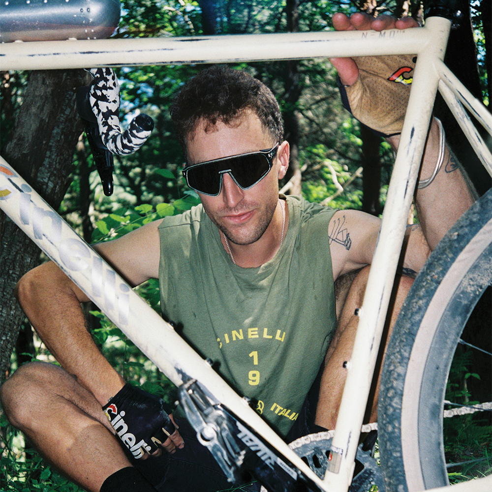 CINELLI X OAKLEY - TAYLOR PHINNEY (2)