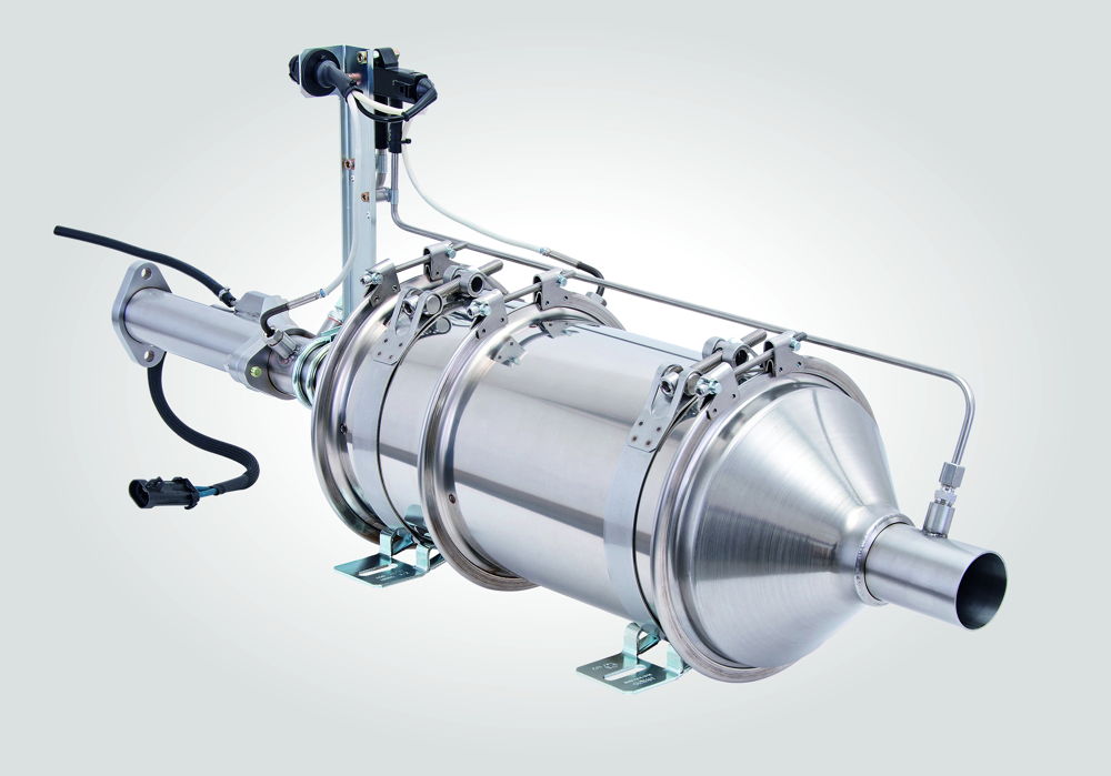 For an easier maintenance, the diesel particulate filter of the L- and M-series is separable