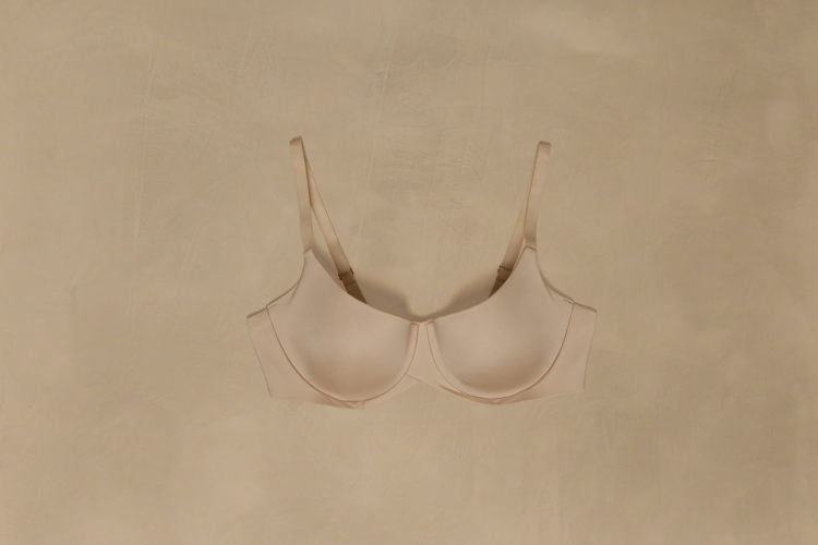 Hunkemöller_SS24_M24_Q2_012_SIGNATURES_HKM_Flatlay_Smooth_Demi_Padded_#0074_FINAL