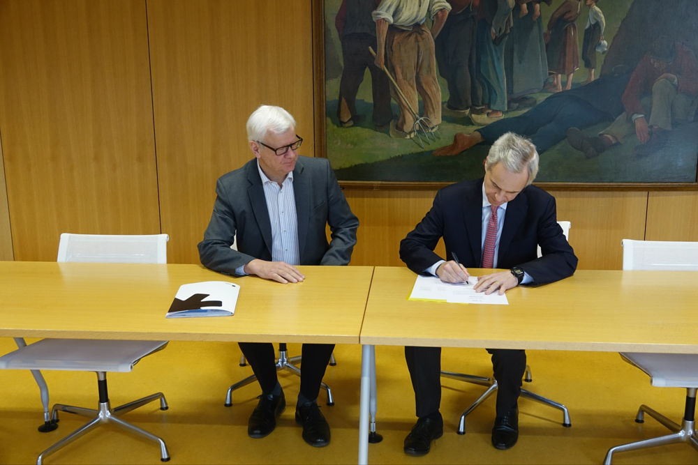 Ondertekening akte burgemeester Kraainem