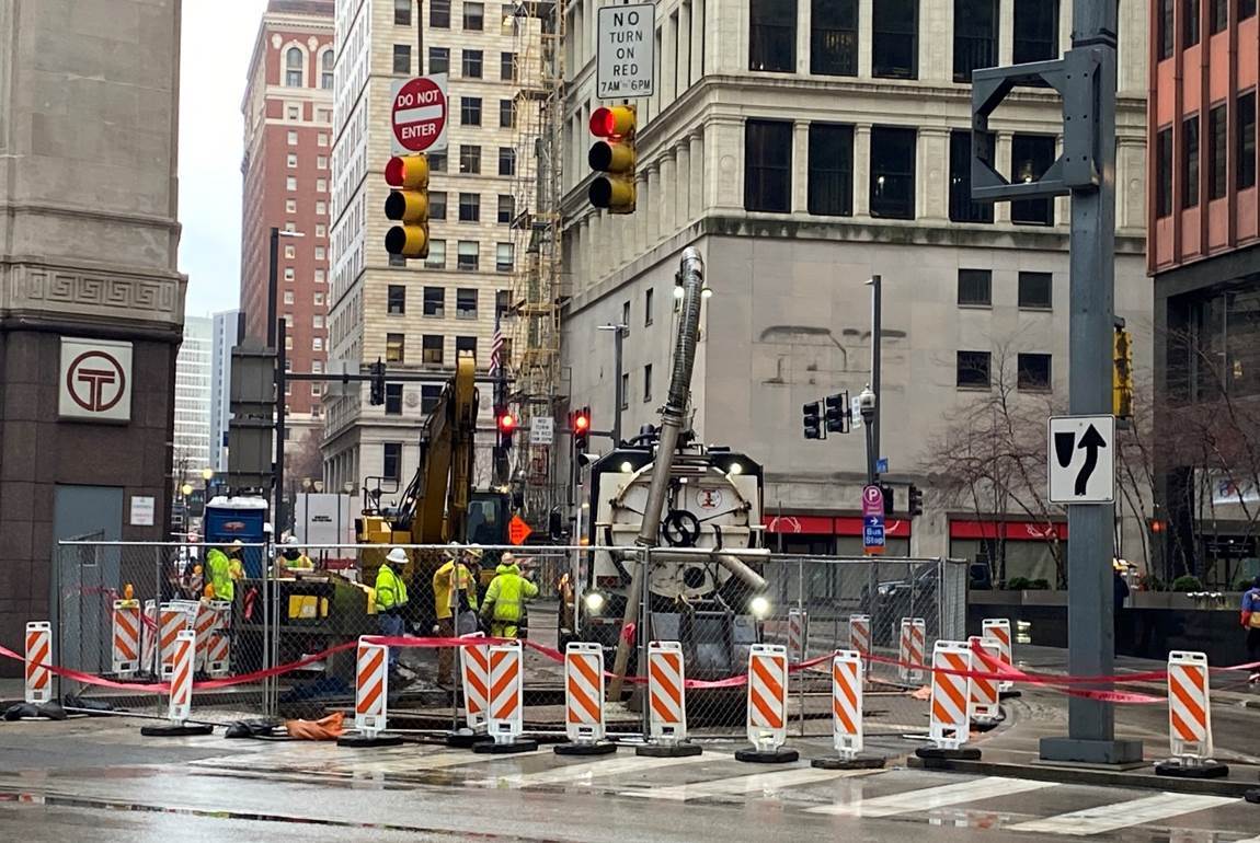 Sixth Avenue at Wood Street