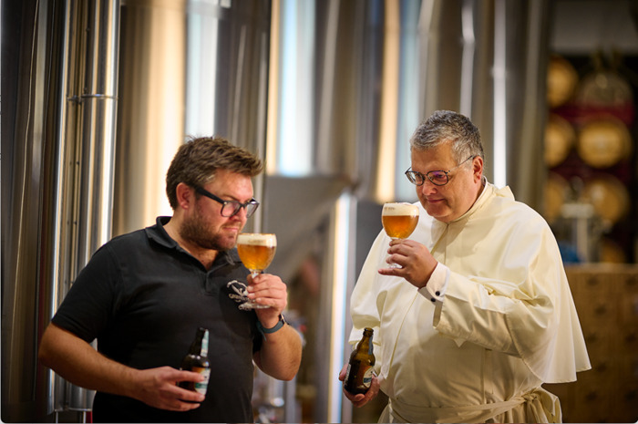 Brouwerij zkt. bier: abdij van Grimbergen lanceert eerste nationale thuisbrouwwedstrijd 