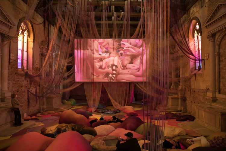 When the body says Yes, 2022, HD video film, 41:23 min., installation in coll. with Théo Demans, Courtesy the artist & AKINCI, Photo Peter Tijhuis