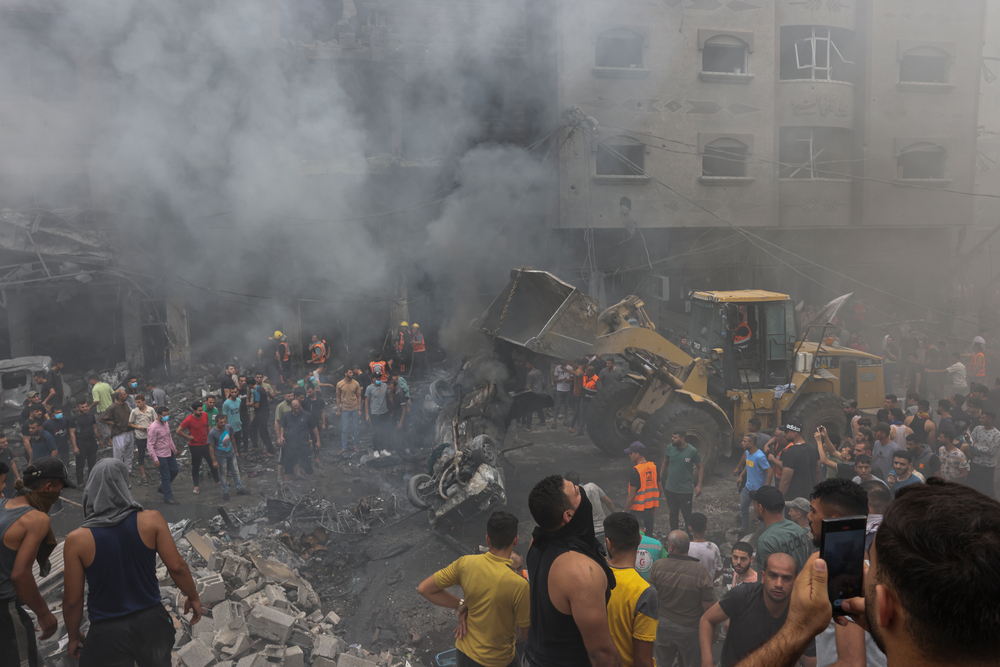 "MSF is calling for safe zones to remain in the north and for regular ceasefires." Location: Gaza, Palestine | Photographer: Mohammed ABED "MSF is calling for safe zones to remain in the north and for regular ceasefires." Location: Gaza, Palestine | Photographer: Mohammed ABED