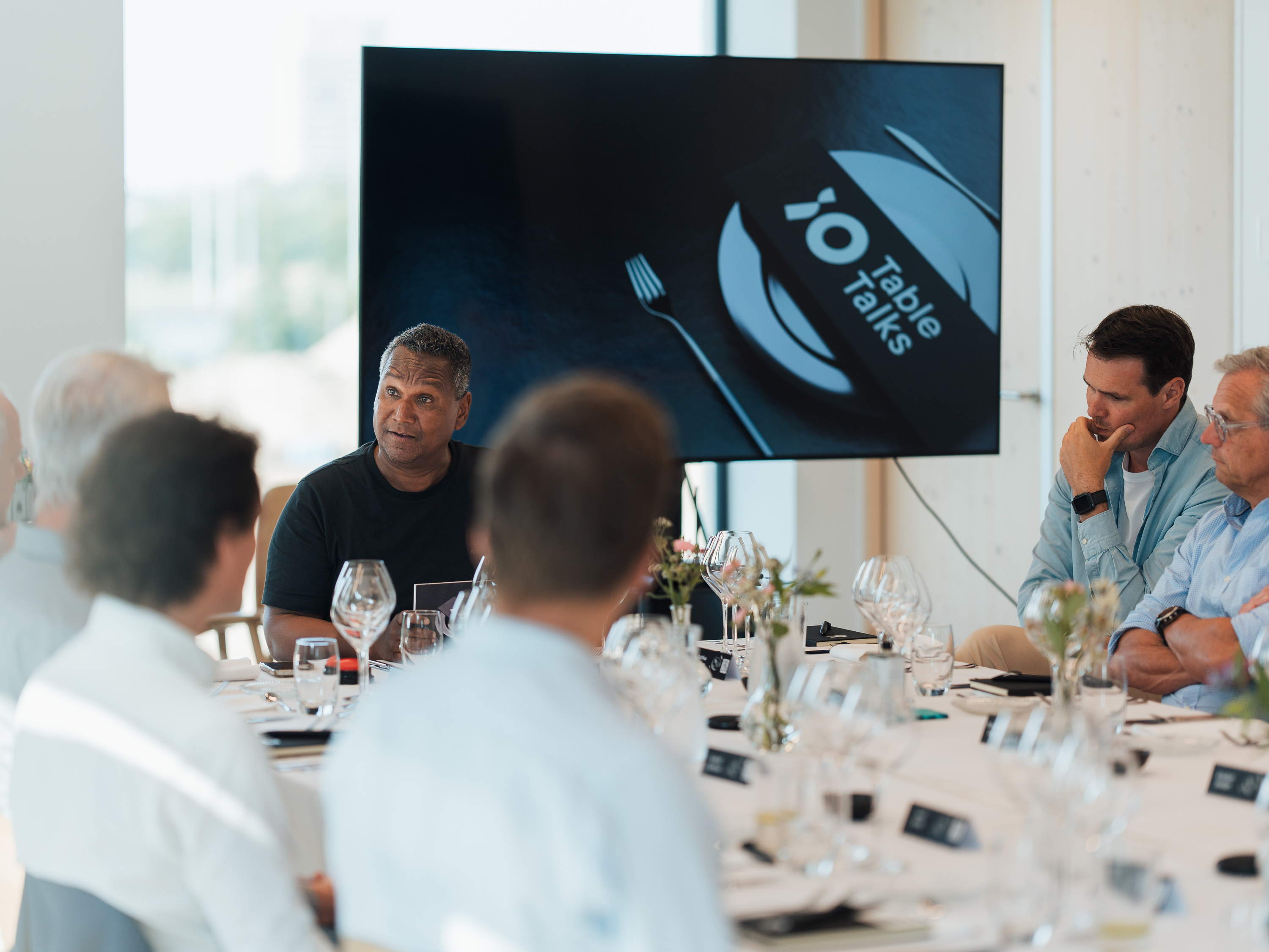 iO lanceert derde seizoen Table Talks: exclusieve roundtables 