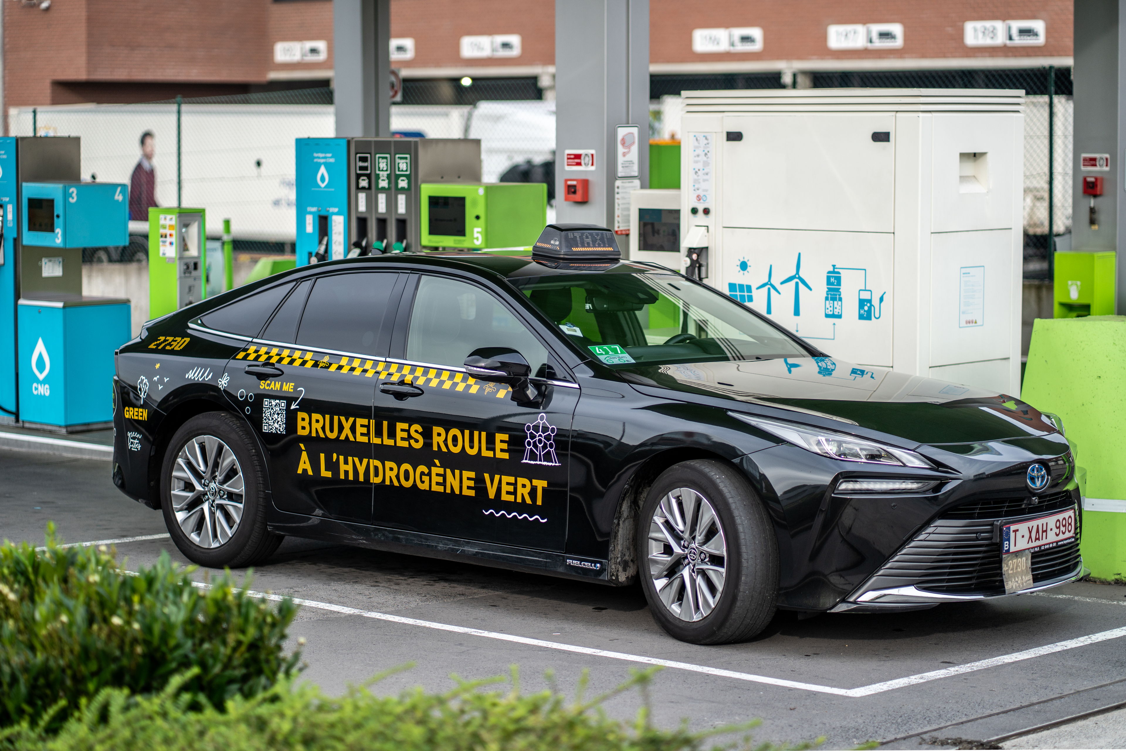 Sustainable Hydrogen: A Viable Solution for Taxi Fleets