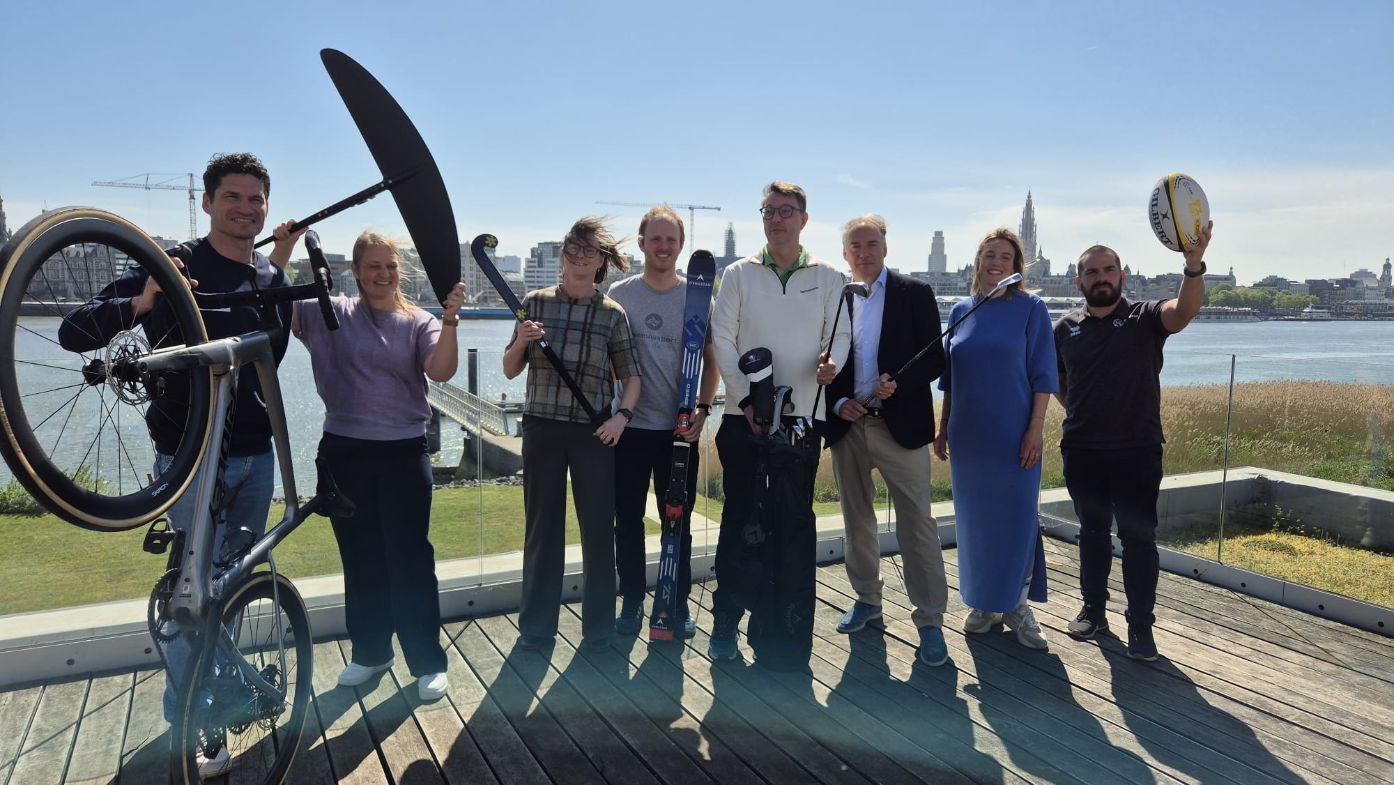 Zes Vlaamse sportfederaties lanceren allereerste duurzaamheidskompas voor sportclubs met steun van Sport Vlaanderen