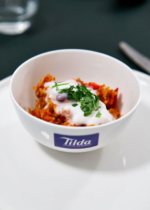 Tilda Rice One-Pot Chili with sour cream and coriander