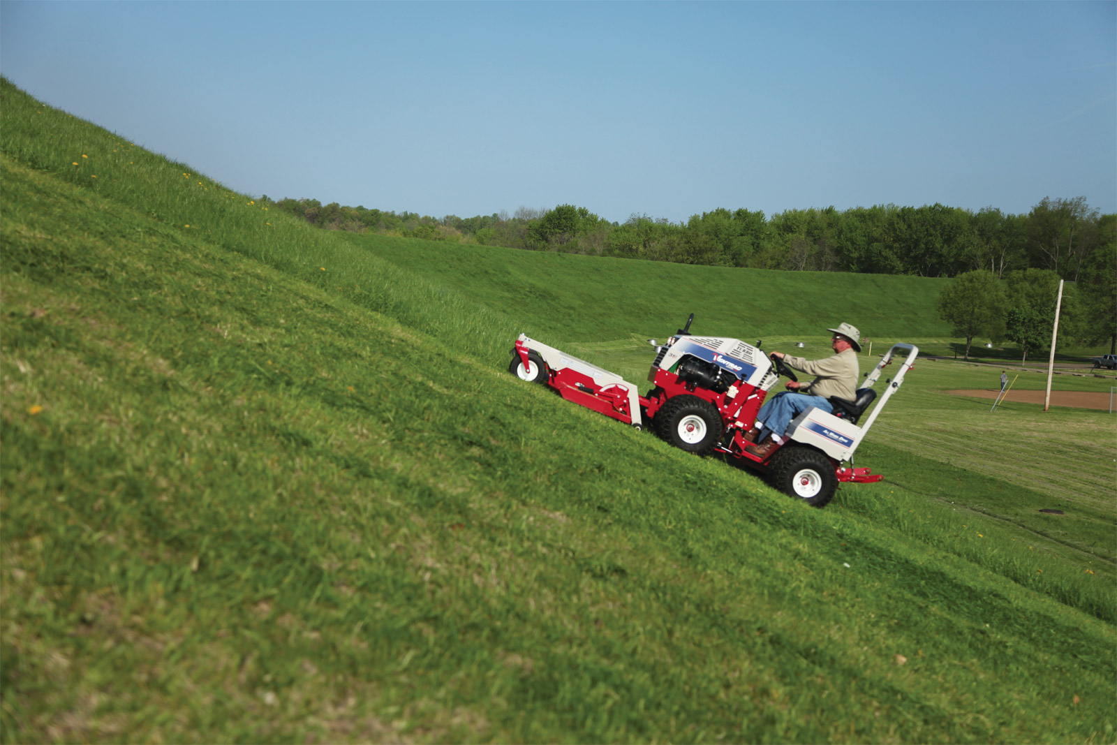 Unleashing the Power of Ventrac 4520Y: The Landscaping Marvel for Course Superintendents
