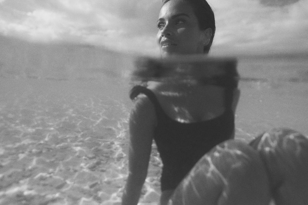 HUNKEMÖLLER SS25 M25 Q2 Swim Monica Underwater 0789 BW HUNKEMÖLLER SS25 M25 Q2 Swim Monica Underwater 0789 BW