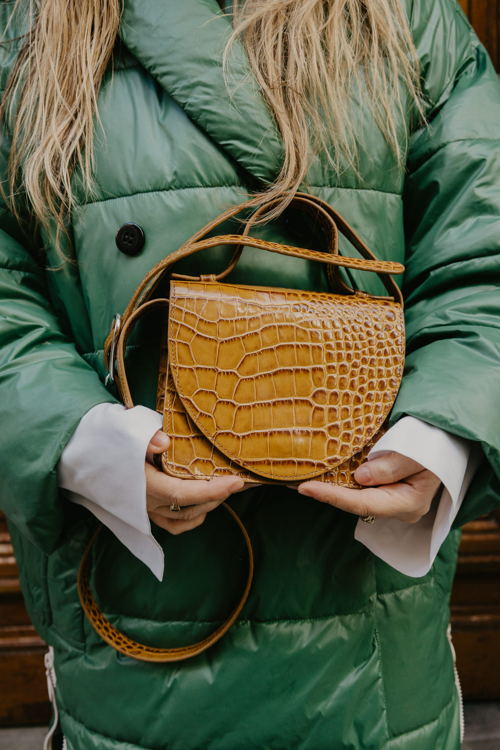 Mieke Dierckx_Micro walnut croco €350 (1)
