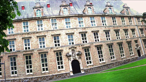 De Vlaamse regering hernieuwt haar steun voor de Universiteit van de Verenigde Naties in Brugge