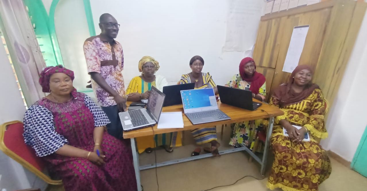 Women participants are introduced to geospatial platforms.