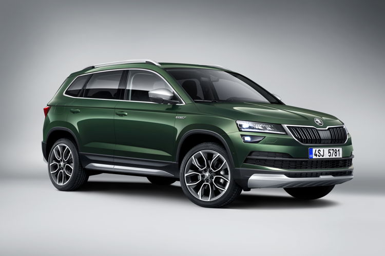 The ŠKODA KAROQ SCOUT is taking on the role of the new adventurer in the KAROQ range. This new off-road variant comes with all-wheel drive as standard for all engines and sports a more rugged design.