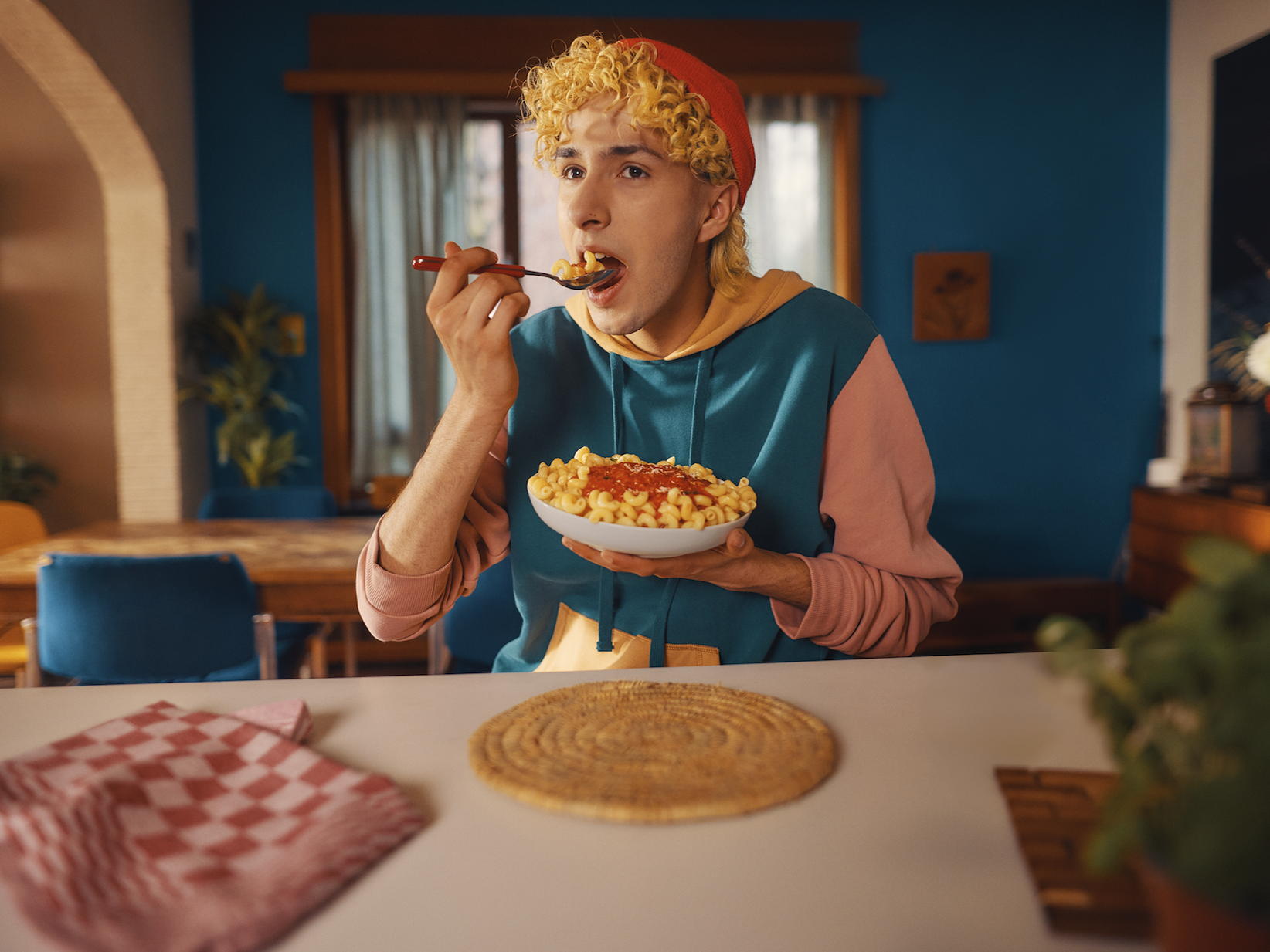Manna boosts brand awareness with a wink  
