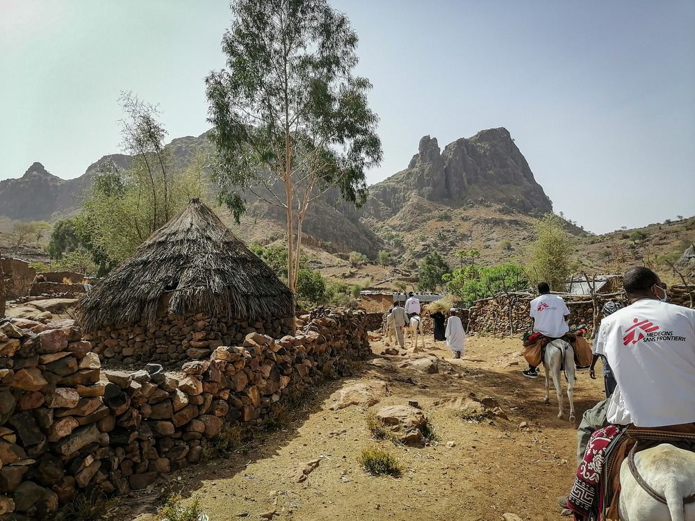 MSF team travel by donkeys to far reach communities to provide health care. Date:15/06/2021 | Location: South Darfur | Photographer: MSF MSF team travel by donkeys to far reach communities to provide health care. Date:15/06/2021 | Location: South Darfur | Photographer: MSF