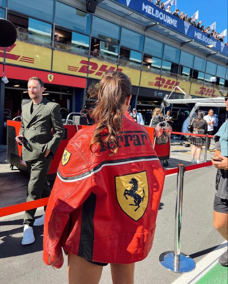 De los pits a los outfits: Cómo la Fórmula 1 está impulsando la moda y el street style