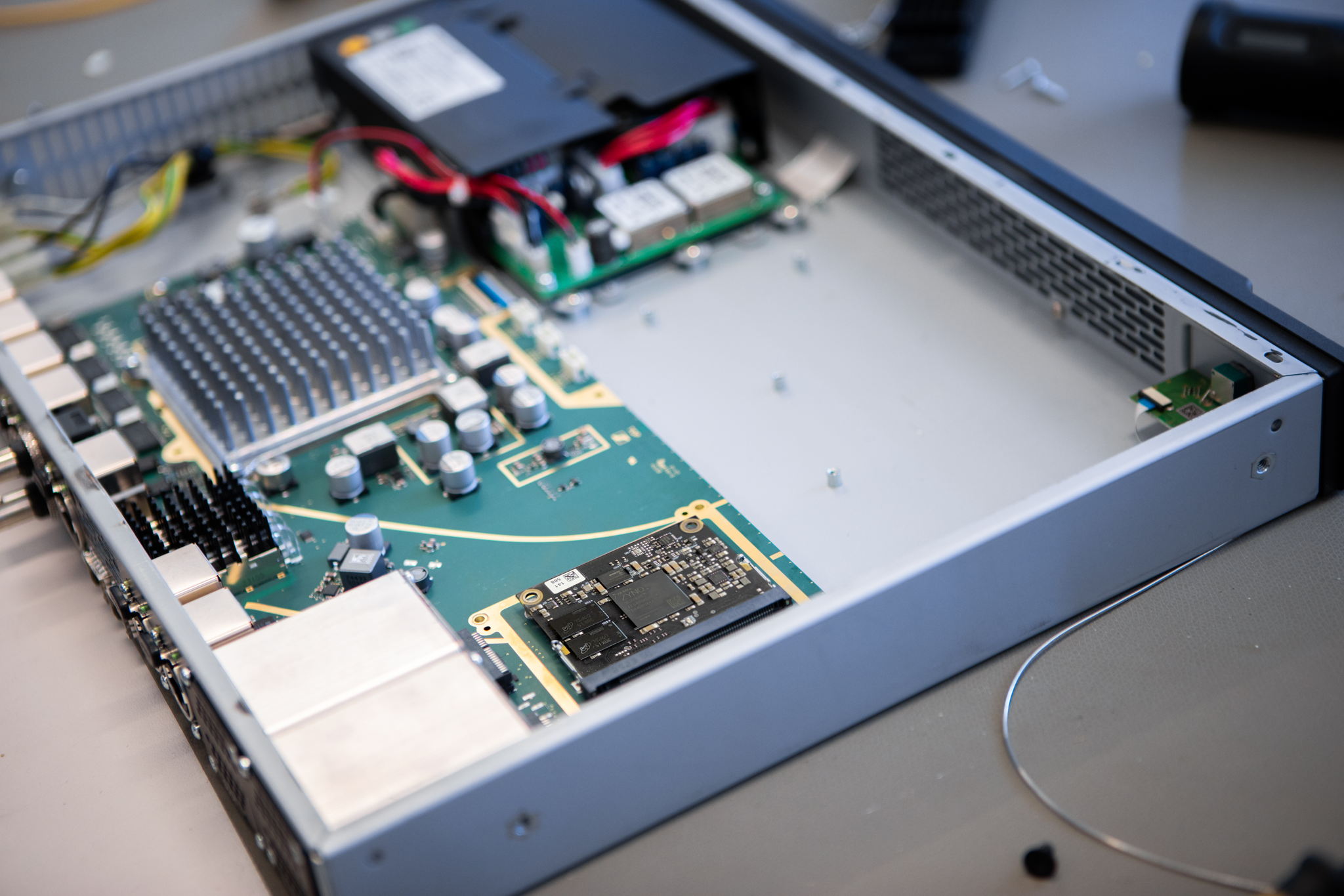 Available from October: The Spectera Base Station ZMAN for integration into SMPTE 2110 workflows Available from October: The Spectera Base Station ZMAN for integration into SMPTE 2110 workflows