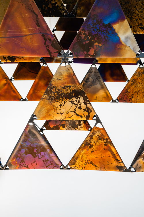 Dimitris Theocharis, A Geometry of Togetherness (detail), 2025. Exhibition Colour. Seeing Beyond Pigment at Z33 House for Contemporary Art, Design & Architecture. Photo © Kobe Vanderzande Dimitris Theocharis, A Geometry of Togetherness (detail), 2025. Exhibition Colour. Seeing Beyond Pigment at Z33 House for Contemporary Art, Design & Architecture. Photo © Kobe Vanderzande