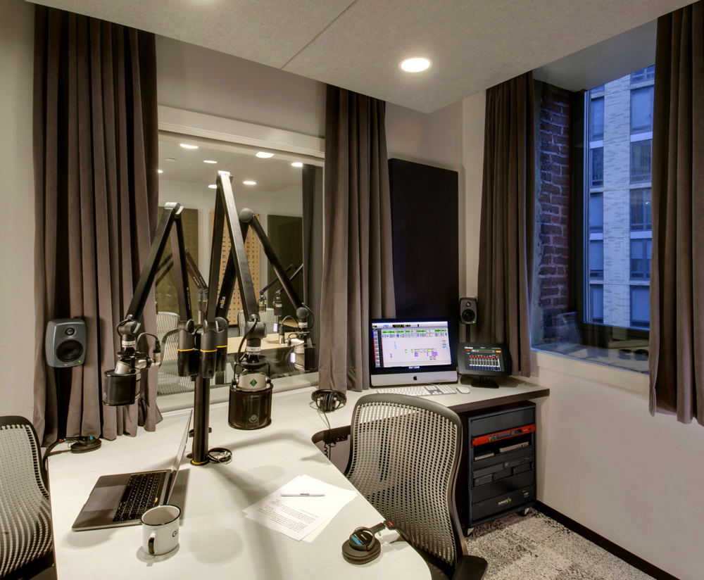 Gimlet Media WSDG-designed Studio 4 C.R.. ©Cheryl Fleming photography