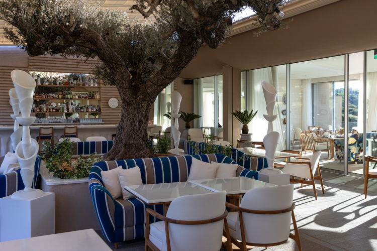 LRR Property Interior LaVoile Terrasse ByGregoireGardette