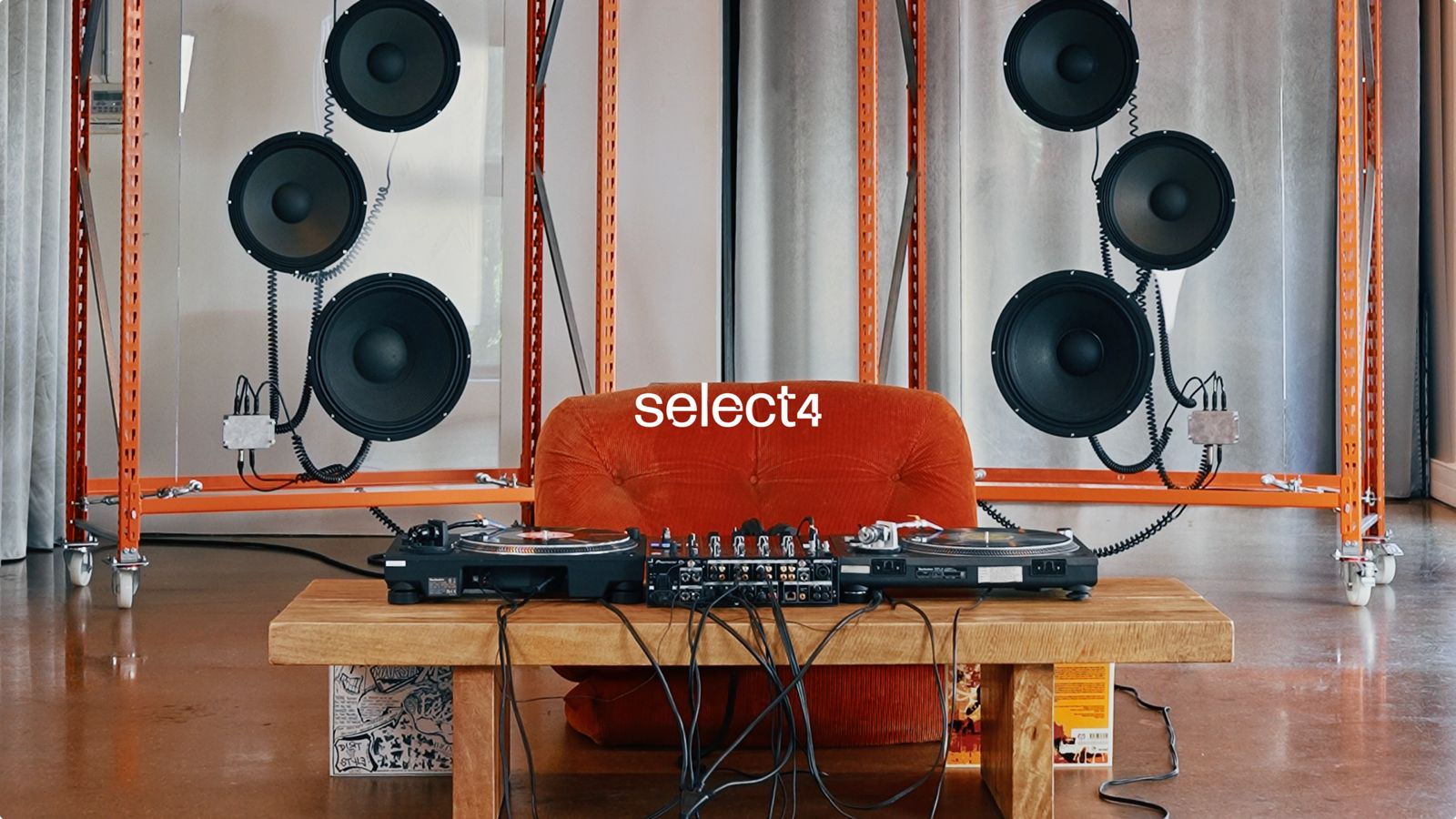 LIKE FIRE dévoile la saison 2 de SELECT4