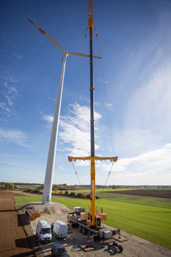 Grüne Energie fördern: Schmidbauer auf der WindEnergy 2022
