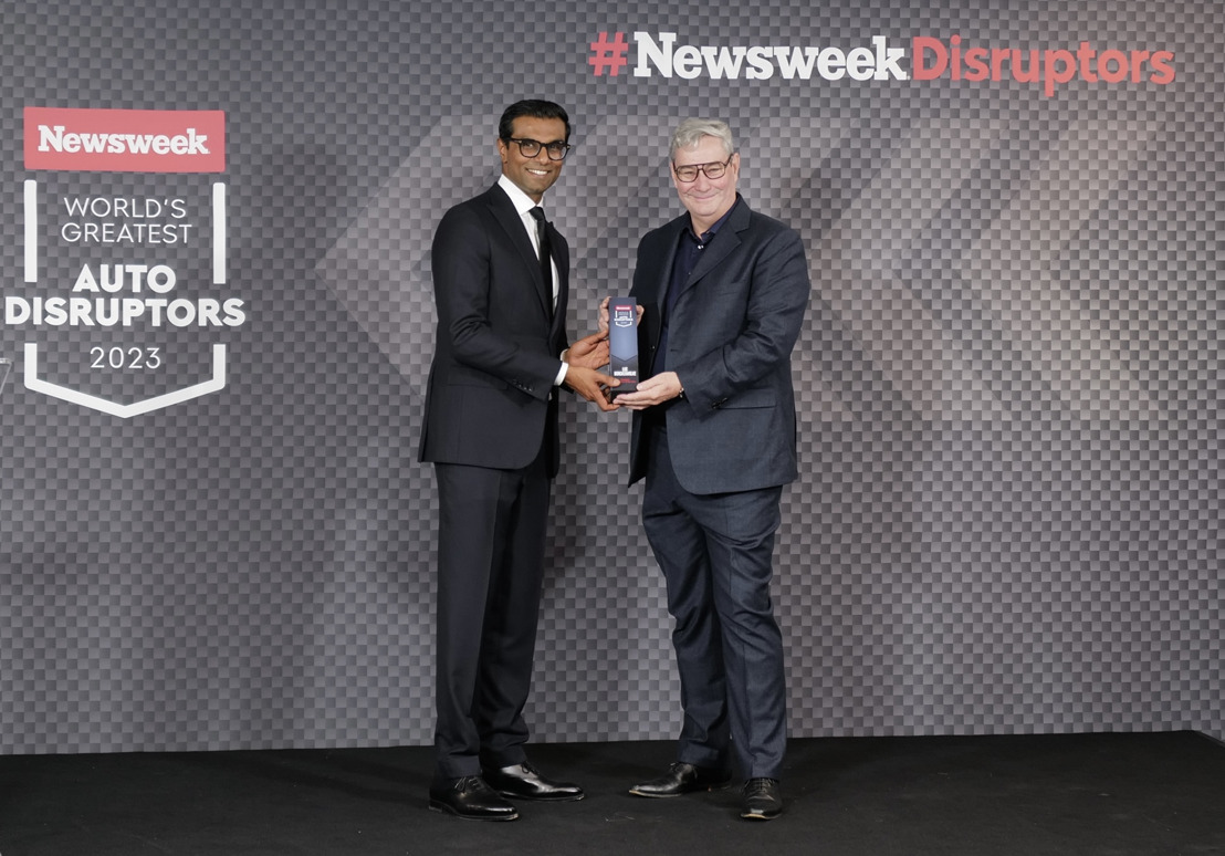 Luc Donckerwolke, CCO de Hyundai Motor Group, récompensé par le titre de " Disruptor Designer of the Year " lors des " World's Greatest Auto Disruptors Awards " de Newsweek Newsweek's World's Greatest Auto Disruptors Awards