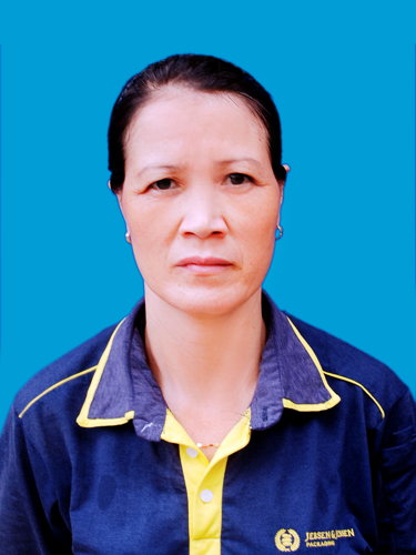 Tran Thi Lanh, Chute operator, Jebsen & Jessen Packaging Vietnam Tran Thi Lanh, Chute operator, Jebsen & Jessen Packaging Vietnam