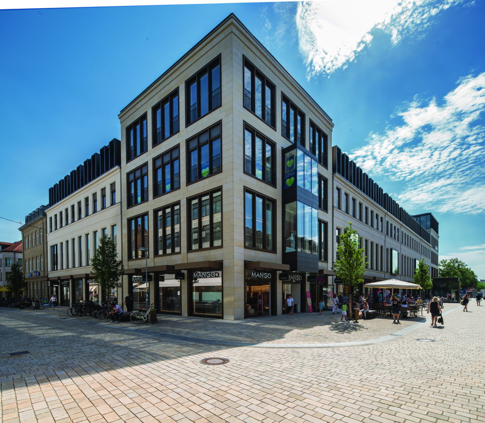 Mitte September wird Hugendubel im bayerischen Fürth eine rund 900 qm große Filiale eröffnen. Copyright: Deka Immobilien GmbH