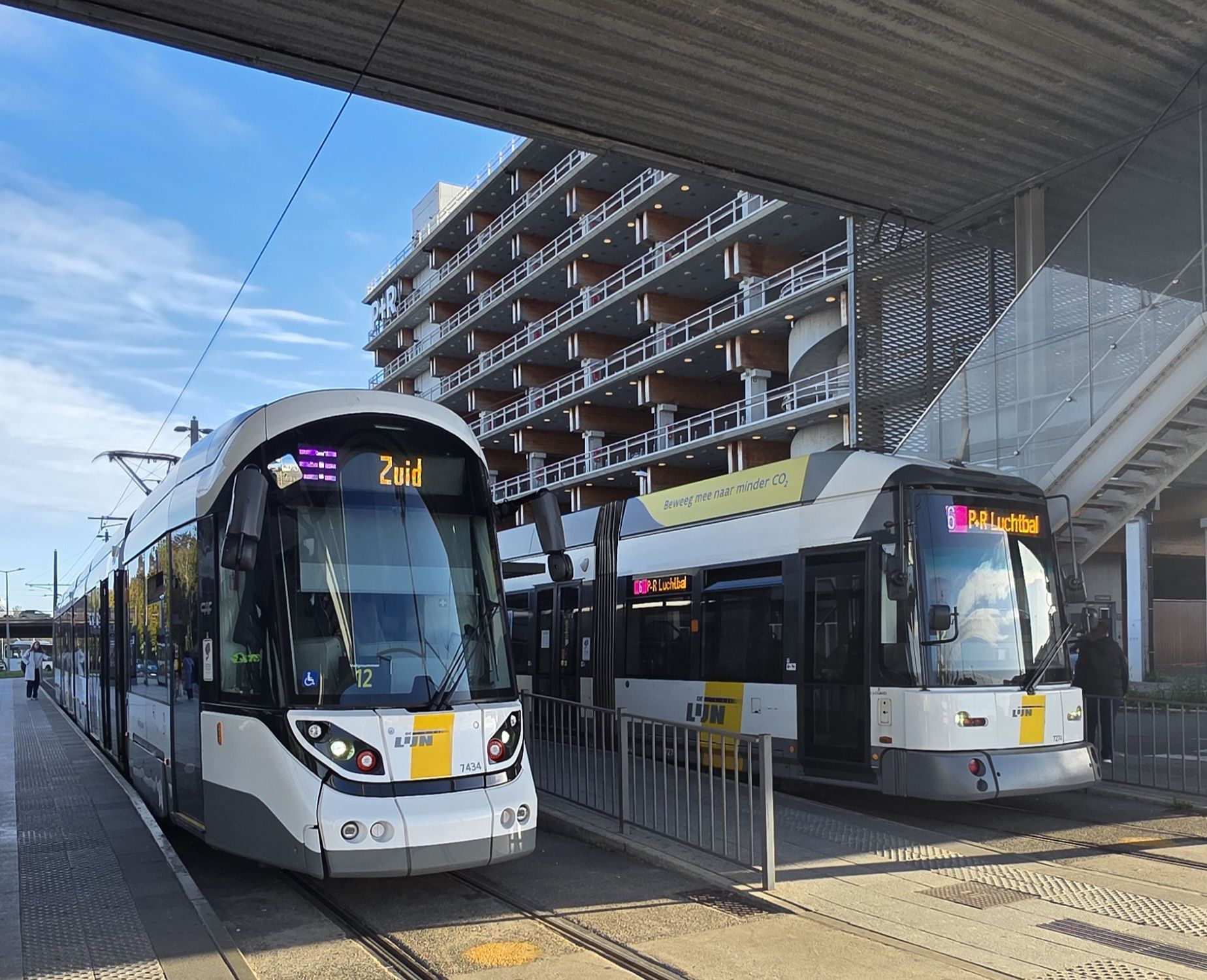 De Lijn test tram van de toekomst met slim rijhulpsysteem in Antwerpen