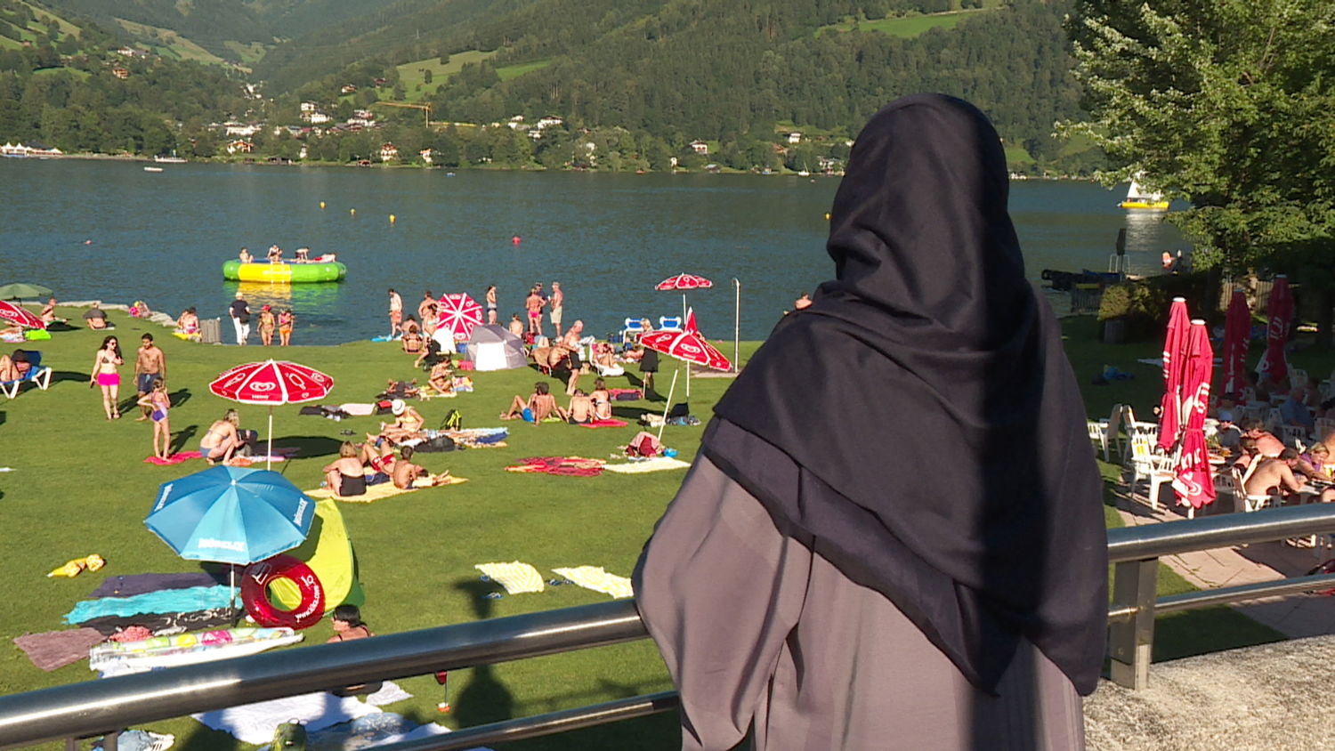 Allah in Europa - generiek en aflevering 3 - (c) Warner Bros ITVP België 